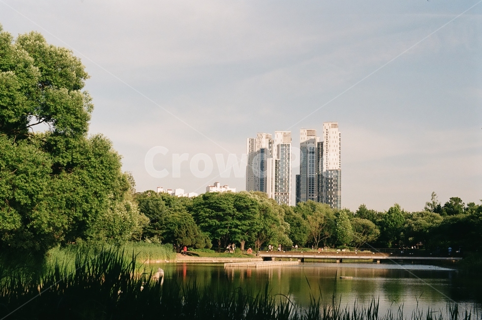 서울,아파트,호수,오후,한적한,여유로운,도심,풍경,나들이,주말,휴식,도시,풍경,city,landscape,한국도시풍경,한국도시경관,korea cityscape,water,물,nature,자연,outdoors,옥외