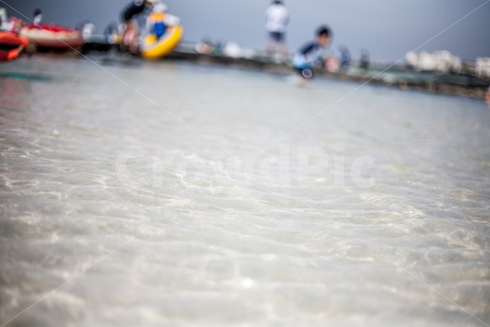 제주,협재,바다,해수욕,제주도,협재해수욕장,바닷물,바닷가,여름,계절,summer,season,해변,바다,beach,sea,여행,휴가,traveling,vacation,trip,사람,인물,인간,human,person,transportation,교통,watercraft,선박,vehicle,차량
