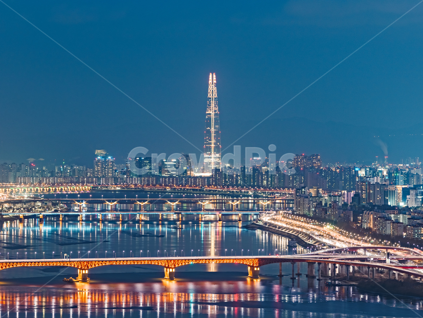 night view,city,Magic hour,nightview,Han River,seoul,hanriver,sight,nightscape,magichour,landscape,lights