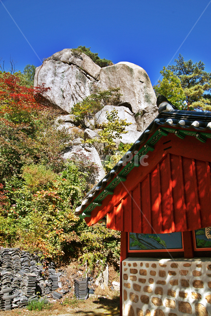 망월사,도봉산,불교사찰,고건축,의정부,봉선사말사,처마,기암괴석,암석,바위