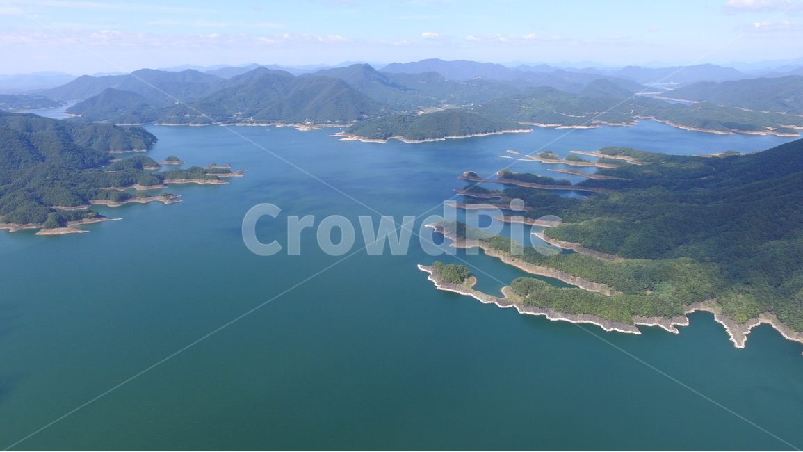 충주호,악어섬,항공촬영,악어,충주댐,청풍호,자연,풍경,nature,landscape,land,땅,outdoors,옥외,ocean,대양,sea,바다,water,물,shoreline,해안선,coast,연안