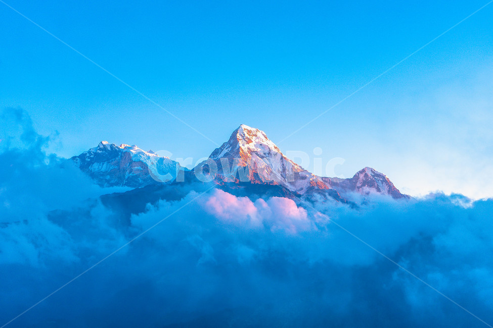 mountainrange,산맥,자연,mountain,산,outdoors,옥외,peak,피크,구름,cloud,nature,일출,sunrise,하늘,설산,눈,자연,풍경,nature,landscape,해외,외국,세계,foreign,oversea,world,세계자연풍경,해외자연풍경,외국자연풍경,world nature landscape