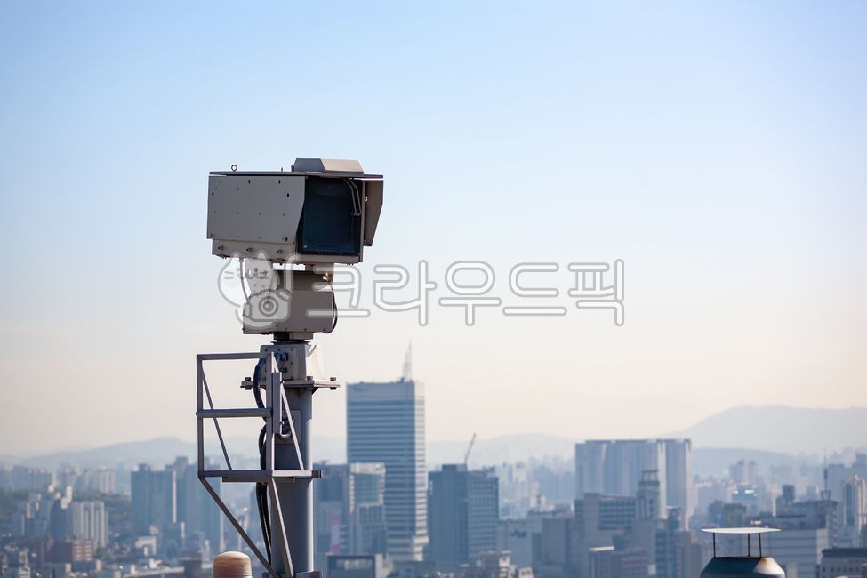 seoul,outdoor,surveillance camera,watch,city,safety,construct,camera,cctv,rooftop,building