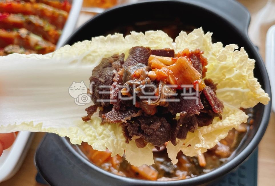 소불고가,불고기,소불고기양념,고기,소,육류,음식,식사,양념,쌈장,우렁쌈장,우렁,쌈,배추,알배기배추,알배추,쌈채소,야채,채소,고기쌈,강된장,우렁강된장,배추쌈,food,meat,beef,meal