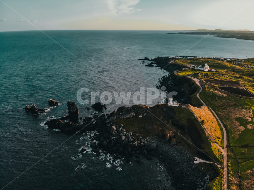 제주도,섭지코지,바다,드론사진,풍경,드론,drone,droneshot,제주,jeju,하늘,sky,sea,beach,해변,자연,푸른바다,jejuisland,landscape,해안길,해안로,산책로,자연,풍경,nature,landscape,제주도,jeju,jeju island,promontory,곶,water,물,outdoors,옥외,ocean,대양,land,땅,경치,scenery,shoreline,해안선