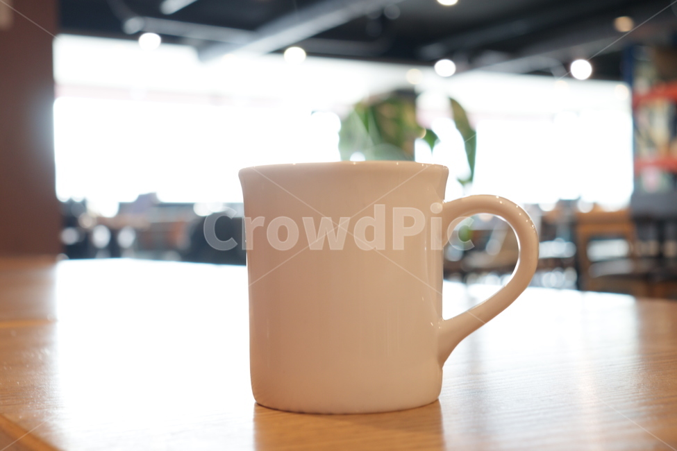 따뜻한음료,뜨거운음료,cup,coffeecup,커피컵,흰색컵,머그컵,머그잔,커피,음료,카페,컵,커피,카페,coffee,cafe