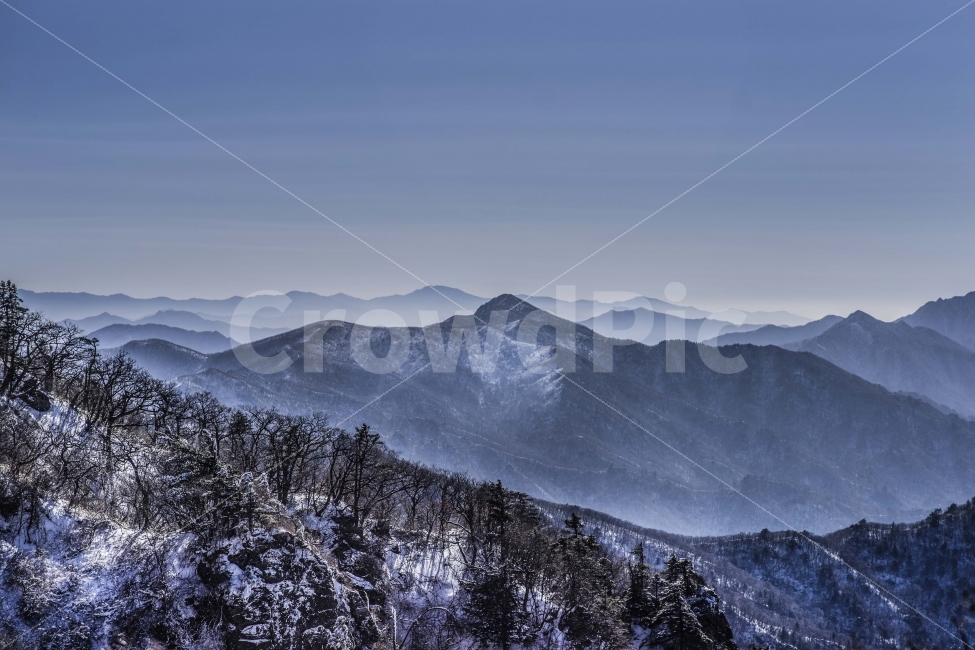 겨울,상고대,눈꽃,무주,덕유산,풍경,겨울풍경,겨울산,한국,여행,겨울,계절,winter,season,자연,풍경,nature,landscape,한국자연풍경,한국자연경관,korea nature landscape,mountain,산,outdoors,옥외,mountain range,산맥,plant,식물,tree,나무,abies,아비,fir,전나무