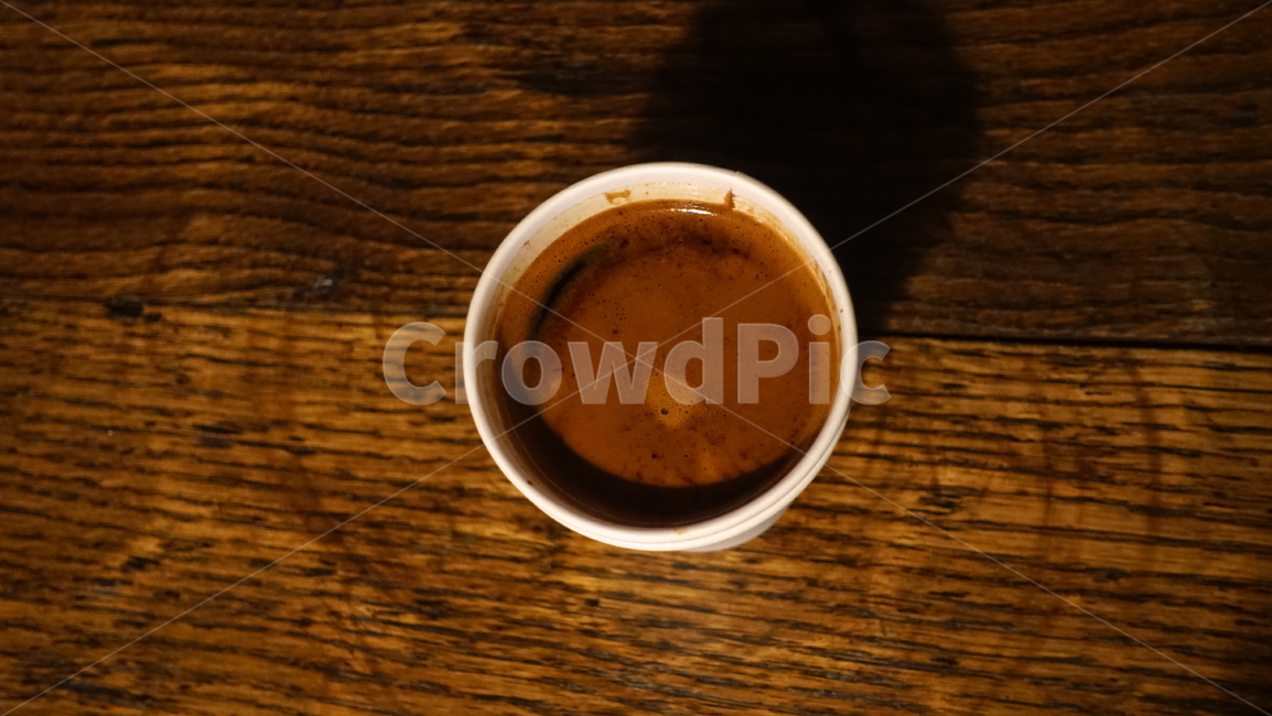 커피,brwon,coffee,beverage,drink,coffeecup,커피컵,cup,컵,크레마
