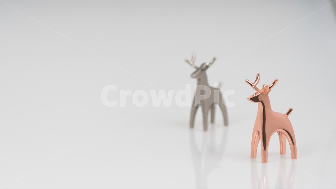 심리학,생활,커플,사슴,동상,골드,실버,함께,사랑,노루,금속,럭셔리,동물,뿔,반사,빤짝,광채,쥬얼리,루돌프,크리스마스,아웃포커싱,보석,귀금속,귀여운,액세서리,장식품,백그라운드,사물,물건,오브젝트,thing,object,matter