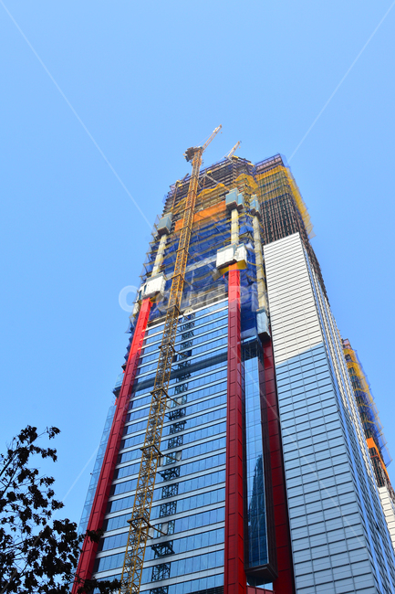 건설현장,건축현장,고층빌딩,초고층빌딩,크레인,공사현장,building,건물,officebuilding,사무실건물,city,highrise,어반,urban,배경,바탕,백그라운드,construction,현대건축,산업,industry,industrial,건설업,건축업,construction industry,건축물,건물외관,exterior,building,structure,architecture,construction