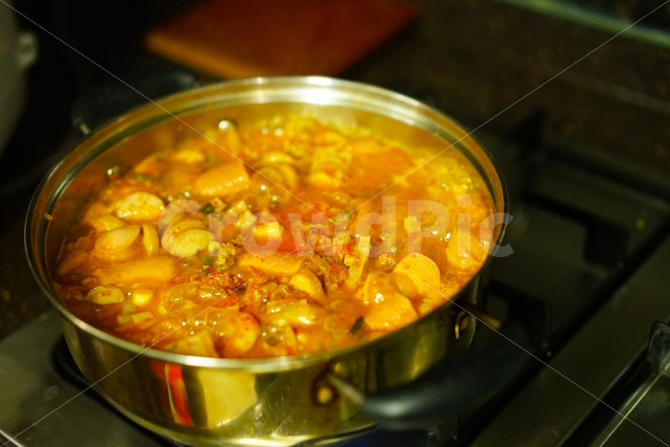 	요리,부대찌개,찌개,음식,푸드,국물요리,집밥,저녁메뉴,식사,식사시간,국물,요리솜씨,냄비,우리집밥,음식,식재료,요리,food,cook,meal,dishes,food reserves,한식,한국음식,한국요리,korean food,korean dishes,korean meal,korean cook