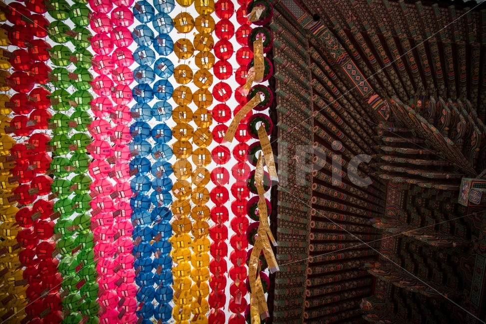절,종교,부처님오신날,오색,무지개색,한국전통,한국문화,korean traditional,korean culture,종교,신앙,religion,belief,faith,기념일,축하,anniversary,congratulation,celebrate,celebration,축제,행사,festival,carnival,event