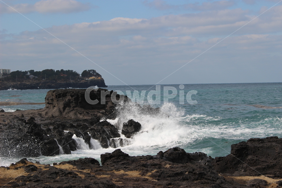 제주도,제주도파도,파도,등대,제주도등대,바다,제주도바다,자연,풍경,nature,landscape,한국자연풍경,한국자연경관,korea nature landscape,제주도,jeju,jeju island,promontory,곶,water,물,outdoors,옥외,sea,ocean,대양