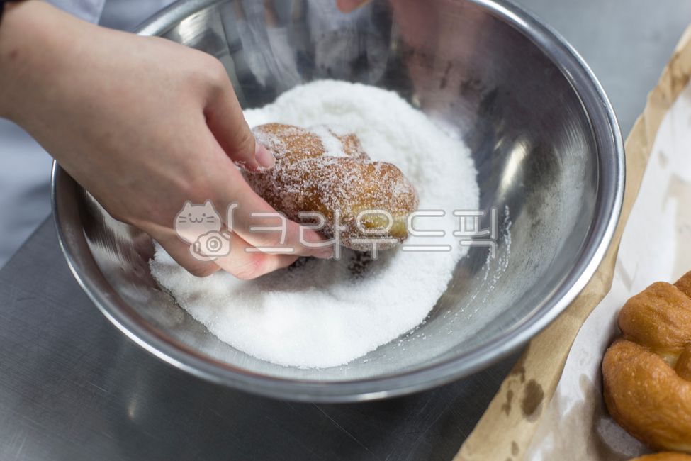 bread,donuts,fried food,bread donut,food,baking,dessert,donut,Twisted Twist,stand ball,sugar