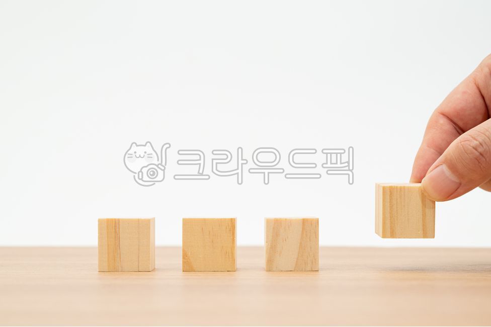 큐브,개념,쌓기,육면체,오브젝트,카피스페이스,비즈니스,나무블록,성공,나무,비지니스,블록,오피스,나무블럭,아이디어,블럭,콘셉트,컨셉,발전,배경