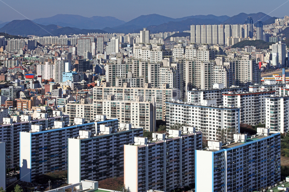 아파트,주거,집,주택,단지,아파트단지,부동산,건물,건축,건축물,현대,도시,도심,대도시,도시풍경,풍경,스카이라인,산,하늘,하이뷰,탑뷰,하이앵글,탑앵글,부산,한국