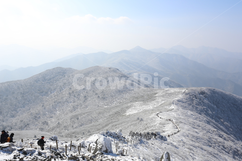 설산,눈,트레킹,겨울풍경,등산,자연,nature,outdoors,산,산맥,mountain,경사,덕유산,겨울,계절,winter,season,자연,풍경,nature,landscape