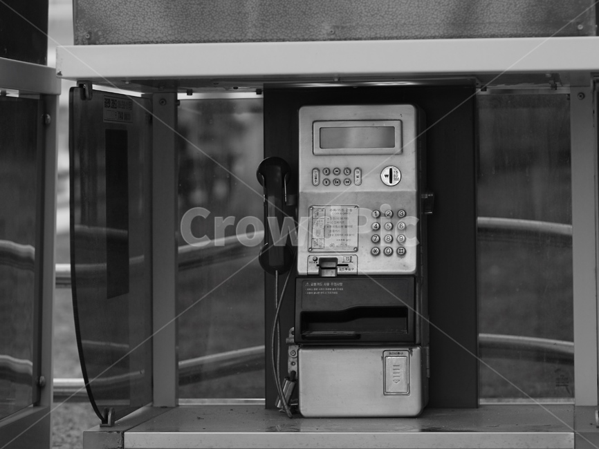 흑백,추억,공중전화,동전,blackandwhite,remamber,coin,booth,telephone,사물,물건,오브젝트,thing,object,matter