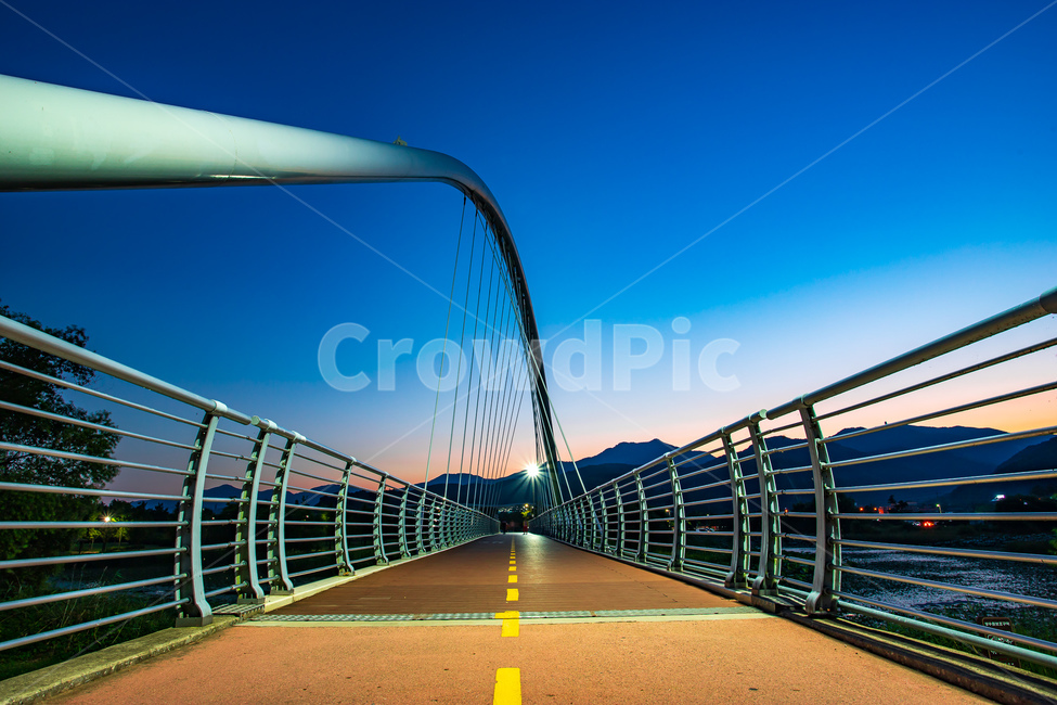 다리,난간,건물,bridge,물의정원,감성,일몰