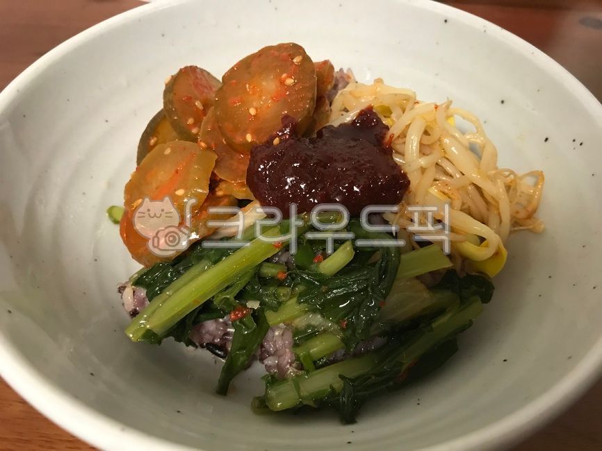 비빔밥,한식,열무,열무비빔밥,bibimbap