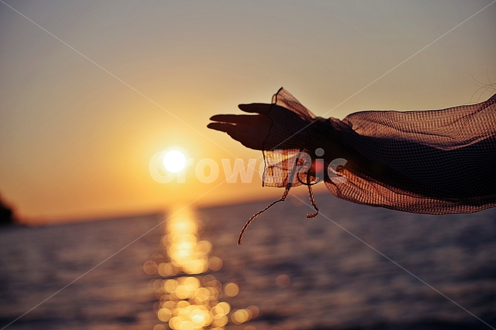손,노을,저녁,바다,석양,태양,해,해질녘,감성,감성사진,hand,sun,sunset,sea,사람,인물,인간,human,person,신체일부,몸,body,감성,sensible,feeling