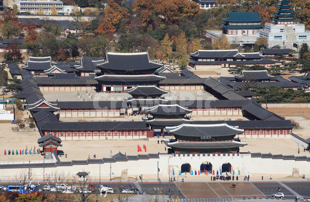 경복궁,광화문,흥례문,근정문,근정전,궁,고궁,궁궐,전통,한국,한국전통,건축,전통건축,전통건축물,기와,명소,지붕,기와지붕,탑앵글,탑뷰,하이앵글,하이뷰,풍경,가을,계절,서울