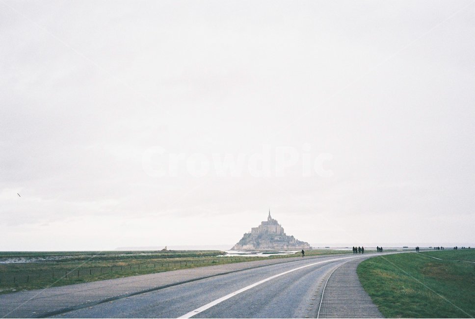 몽솅미셸,미녀와야수,외딴섬,프랑스의성,동화속성,세인트제임스,paris,몽생미셸,프랑스,파리