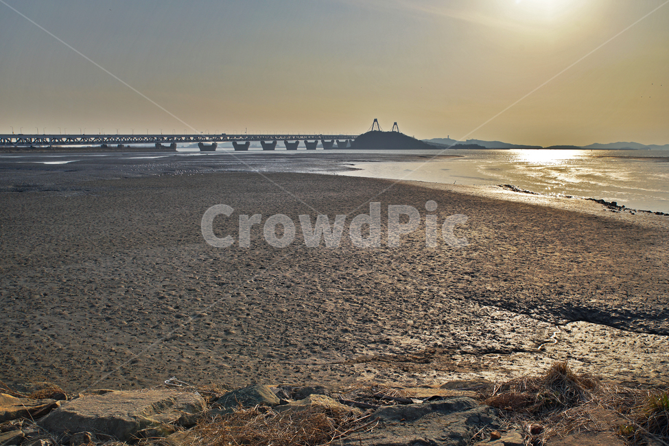 Arabaetgil,ebb,Incheon,Yeongjongdo,foreshore,mud,Yeongjong Bridge,Jeong Seojin,west sea