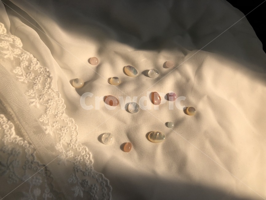 원석,분위기,보석,돌,자개,문스톤,썬스톤,로즈쿼츠