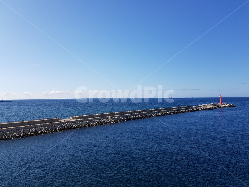 제주도,제주항,바다,파란색,하늘,port,harbor,sea,ocean,blue,sky,background,등대,lighthouse,제주도,jeju,jeju island,water,물,waterfront,워터 프론트,pier,교각,dock,독,포트