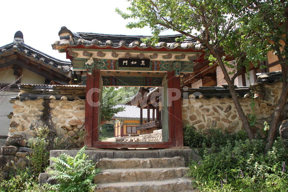 한국,안동,봉정사,사찰,학술,건축,korea,andong,bongjeongsa,temple,academic,architecture,한국전통,한국문화,korean traditional,korean culture,건축물,건물외관,exterior,building,structure,architecture,construction
