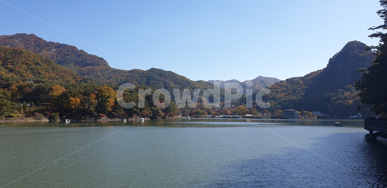 산정호수,호수,단풍,물가,호수단풍,낙엽,가을,계절,fall,autumn,season,water,물,nature,자연,outdoors,옥외,lake