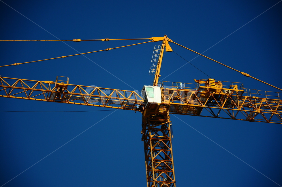타워크레인,하늘,파란,노란,높은,산업,industry,industrial,건설업,건축업,construction industry