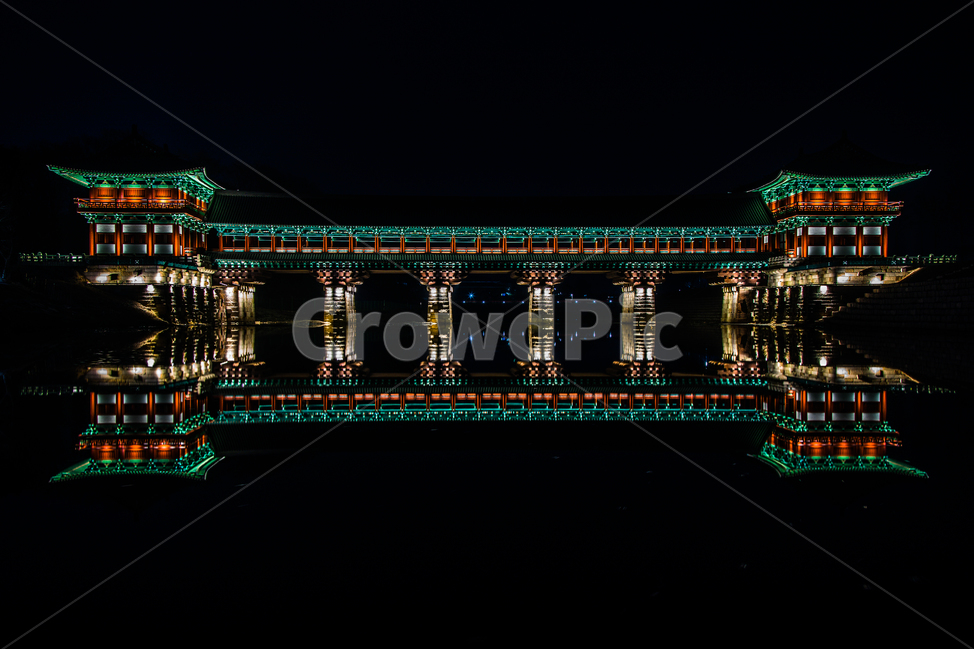 반영,월정교반영,야경,월정교야경,풍경,경주월정교,야경,밤,풍경,nightscape,night,landscape,architecture,건축물,building,건물