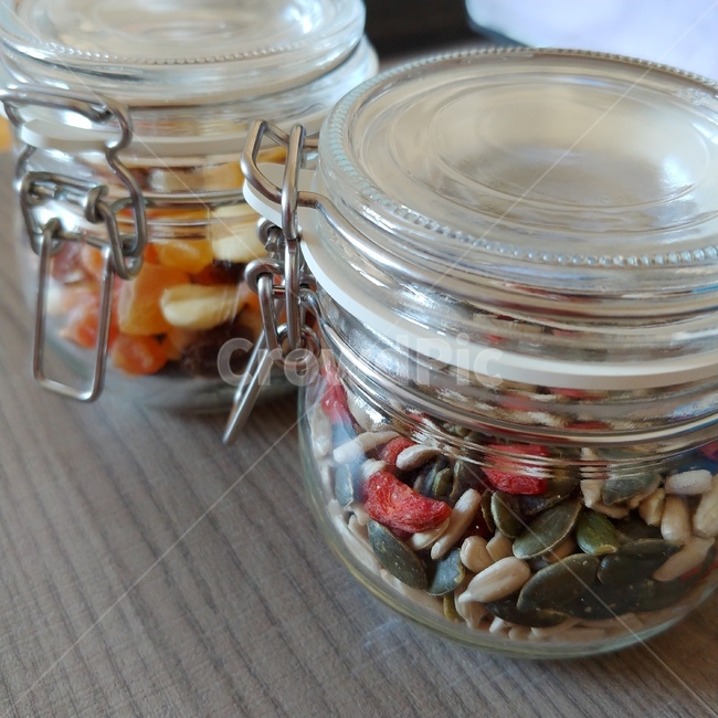 jar,항아리,견과류,말린과일,health,food,nuts