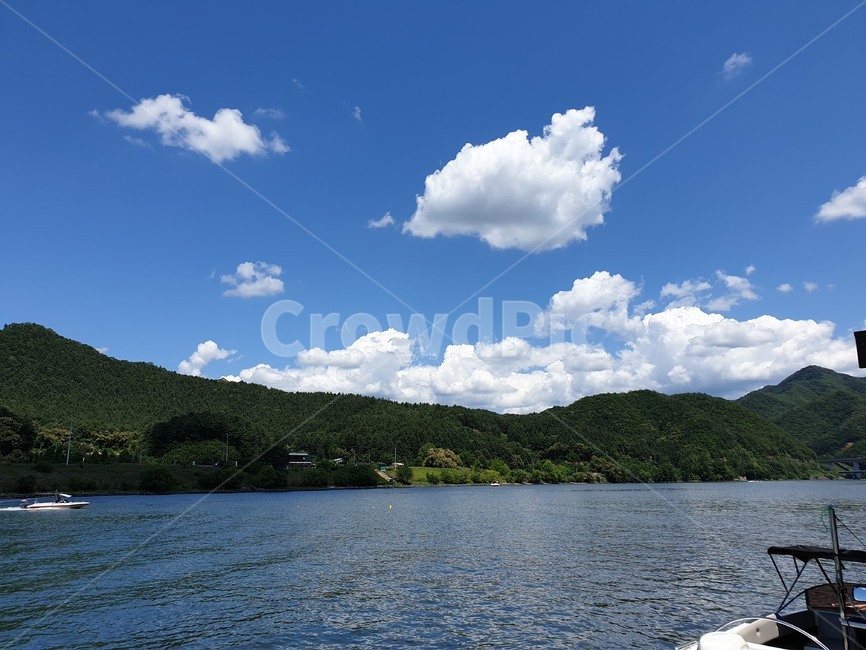 하늘,강,물,자연,풍경,맑은하늘,구름,여름풍경,시원함,sky,water,outdoors,nature,자연,풍경,nature,landscape