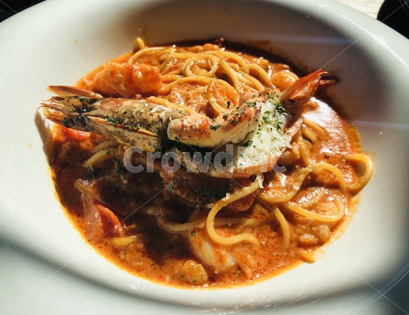 파스타,스파게티,로제,새우,토마토,볼로네제,쉬림프,이탈리아,음식,푸드,요리,레스토랑,플레이팅,음식,식재료,요리,food,cook,meal,dishes,food reserves,면류,면요리,noodles,양식,서양음식,서양요리,western food,western dishes,western meal,western cook
