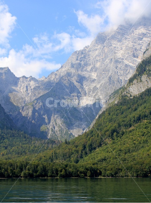 유럽,독일,베르히테스가덴,konigssee,퀴니제호수,국립공원,왕의호수,자연경관,산,호수,물,풍경,자연,풍경,nature,landscape,해외,외국,세계,foreign,oversea,world,세계자연풍경,해외자연풍경,외국자연풍경,world nature landscape,outdoors,옥외,mountain range,산맥,mountain,slope,경사