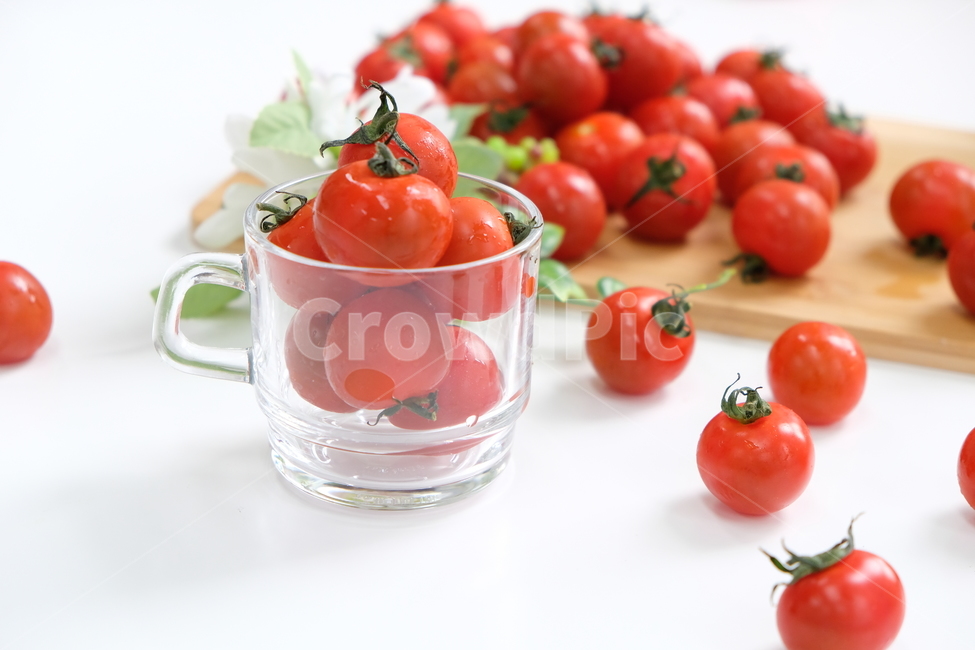 Cherry tomato,fruit,tomato,vegetable,vegetables,food,fresh,droptomato