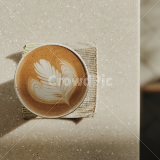 라떼아트,아트,카페라떼,플랫화이트,커피,커피,카페,coffee,cafe,감성,sensible,feeling