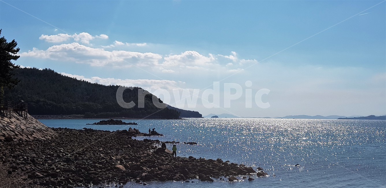 바다,파란하늘,가을,자연,풍경,구름,수평선,산,파도,낚시,자연,풍경,nature,landscape,land,땅,outdoors,옥외,ocean,대양,sea,water,물,shoreline,해안선,promontory,곶,coast,연안