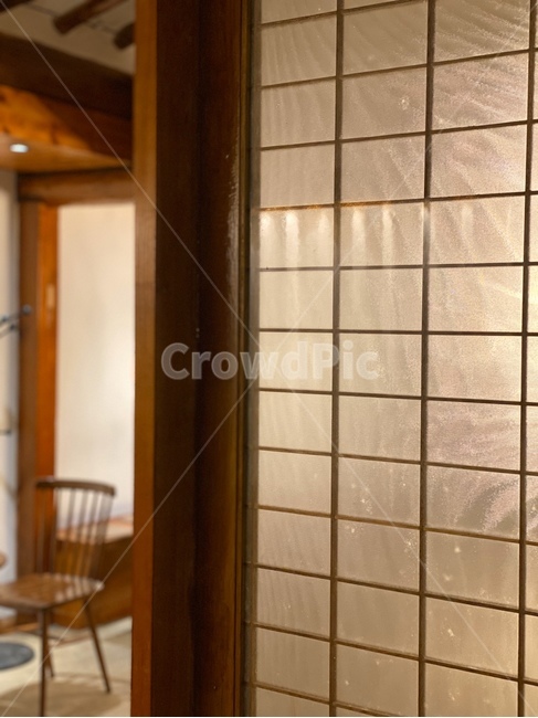wood,나무,hardwood,견목,furniture,가구,chair,의자,창문,문,door,window