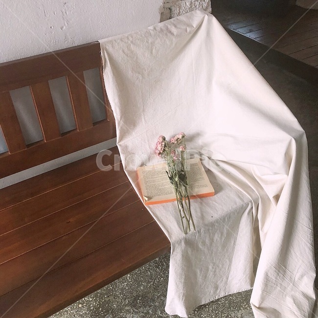카페,인테리어,책,꽃,여유,문학