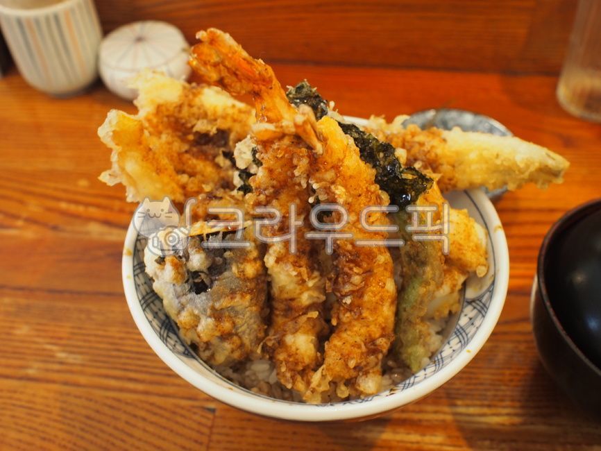 japanesfood,rice bowl,japanese cuisine,japanese food,fried food,tempura rice bowl,food,tempura,tendon,cooking