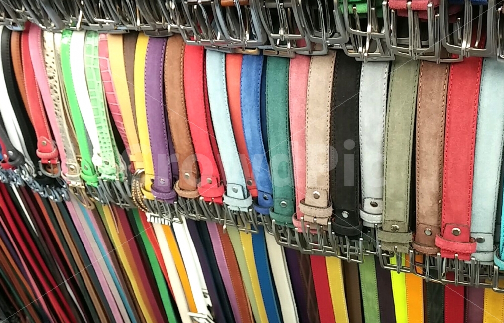 벨트,컬러,가죽,시장,풍경,패션스타일,의상,fashion,style