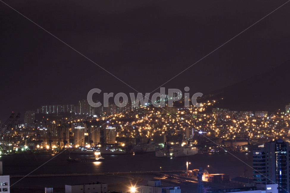 감천동,부두,야경,벽화마을,해안부두,달동네,야경,밤,풍경,nightscape,night,landscape,도시,city,한국도시풍경,한국도시경관,korea cityscape,nature,자연,경치,outdoors,옥외,water,물