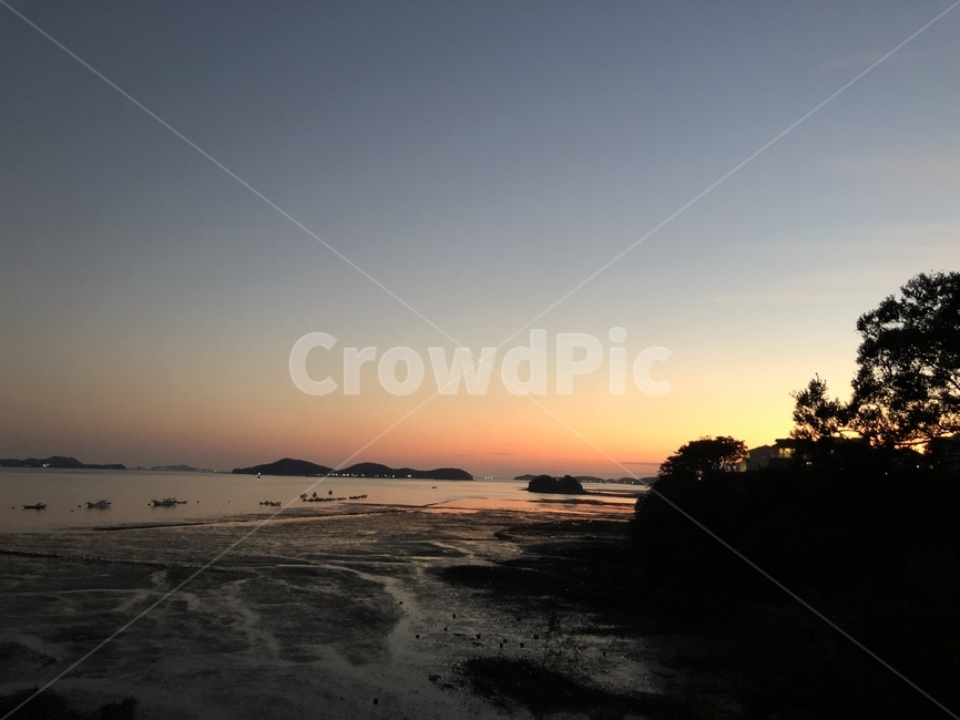 nature,자연,outdoors,옥외,새벽,일몰,sky,붉은하늘,redsky,하늘