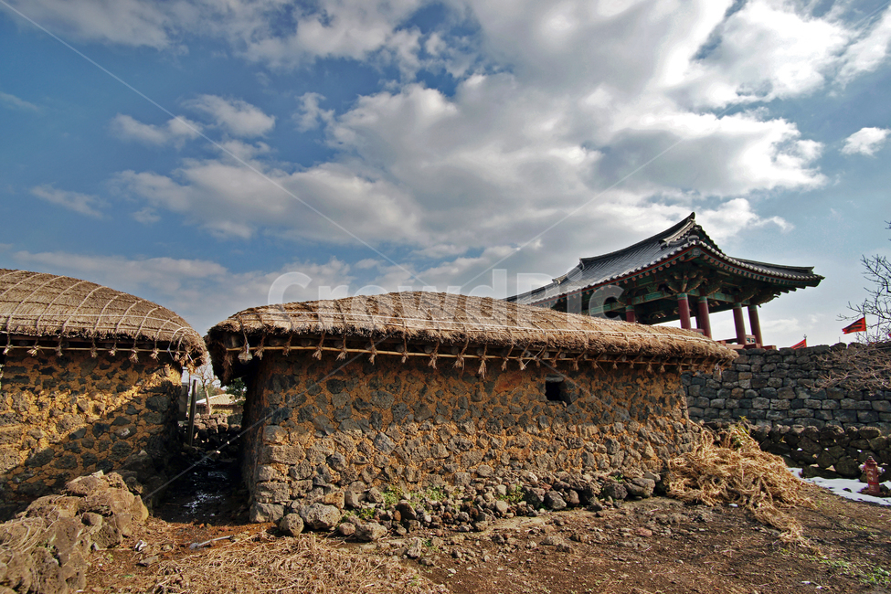 성읍민속마을,제주도,초가집,돌담집,전통,민속,주택,제주전통,시골,마을,풍경,landscape,country,rural,town,한국전통,한국문화,korean traditional,korean culture