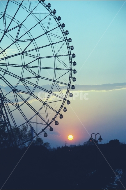 공원,park,일몰,석양,sunset,놀이기구,하늘,저녁,sky,evening,play,놀이공원,놀이동산,놀이터,amusement park,playground,감성,sensible,feeling