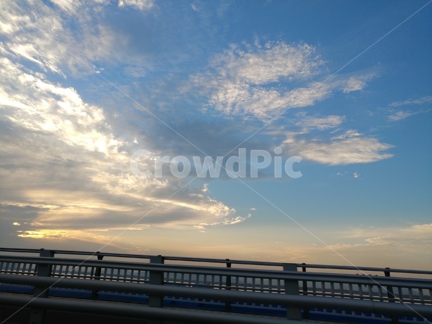 하늘,구름,햇빛,색감,조화로움